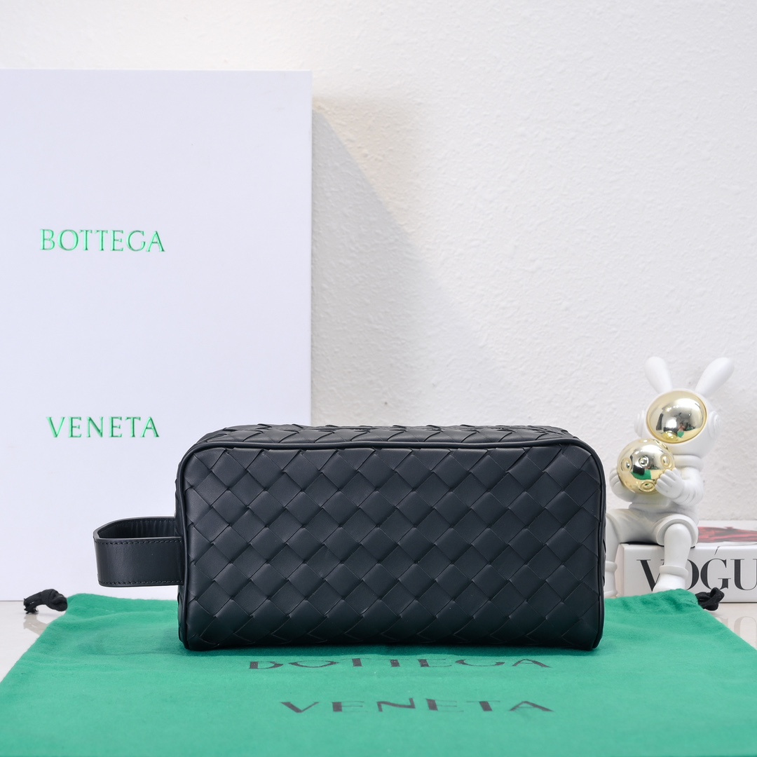 Bottega Veneta Cosmetic Bags